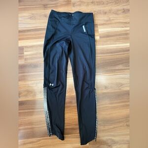 Under Armour Windstopper Pants - size XS
